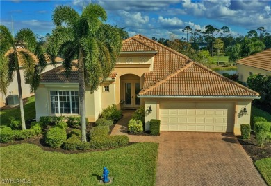 EXCELLENT VALUE FOR THIS 3BR+DEN CAYMAN MODEL WITH POOL & on Colonial Country Club in Florida - for sale on GolfHomes.com, golf home, golf lot