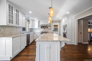 Incredible Pleasant Valley home that backs up to golf course on Pleasant Valley Country Club in Arkansas - for sale on GolfHomes.com, golf home, golf lot