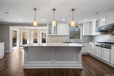 Incredible Pleasant Valley home that backs up to golf course on Pleasant Valley Country Club in Arkansas - for sale on GolfHomes.com, golf home, golf lot