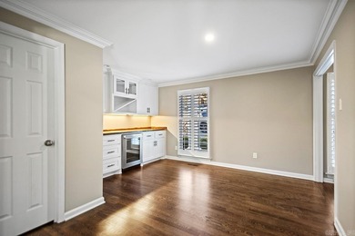 Incredible Pleasant Valley home that backs up to golf course on Pleasant Valley Country Club in Arkansas - for sale on GolfHomes.com, golf home, golf lot