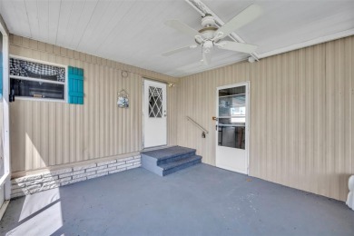 Welcome to the 55+ Molokai Co-Op Mobile Home Park! This turnkey on Lakes at Leesburg Golf Course in Florida - for sale on GolfHomes.com, golf home, golf lot