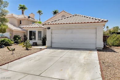 Charming single story home nestled in a quiet cul-de-sac with on Los Prados Golf Course in Nevada - for sale on GolfHomes.com, golf home, golf lot
