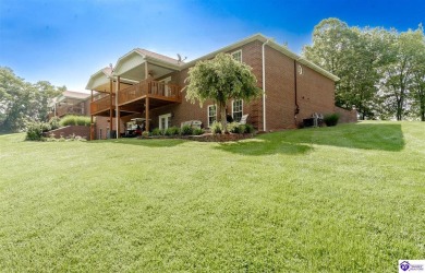Discover comfort and style in this spacious 3-bedroom on Hillcrest Country Club in Kentucky - for sale on GolfHomes.com, golf home, golf lot