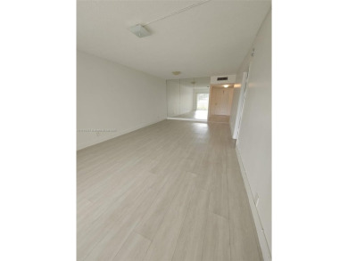 Best priced large unit in sought after Palm Aire CC! Very on Palm-Aire Country Club and Resort - Palms in Florida - for sale on GolfHomes.com, golf home, golf lot