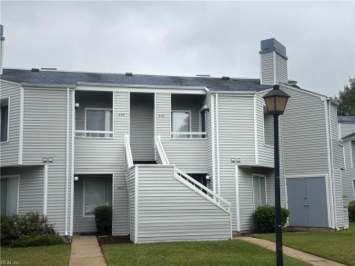 VERY NICE 1BR/1BA 2ND FLOOR CONDO IN THE HEART OF VB. NEAR on Kempsville Greens Municipal Golf Course in Virginia - for sale on GolfHomes.com, golf home, golf lot