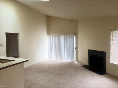 VERY NICE 1BR/1BA 2ND FLOOR CONDO IN THE HEART OF VB. NEAR on Kempsville Greens Municipal Golf Course in Virginia - for sale on GolfHomes.com, golf home, golf lot
