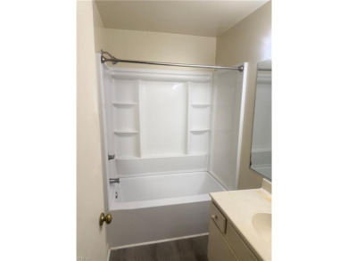 VERY NICE 1BR/1BA 2ND FLOOR CONDO IN THE HEART OF VB. NEAR on Kempsville Greens Municipal Golf Course in Virginia - for sale on GolfHomes.com, golf home, golf lot