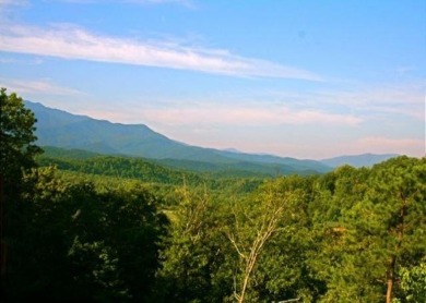 If you are looking forthe attention to detail that tryly mak on Bent Creek Golf Course in Tennessee - for sale on GolfHomes.com, golf home, golf lot