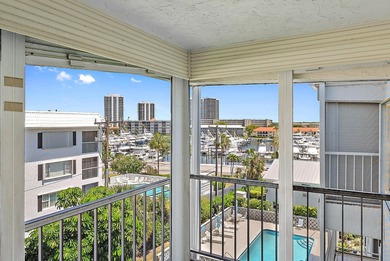 BUYER INCENTIVES AVAILABLE (rate buy-down/closing costs credit on North Palm Beach Country Club in Florida - for sale on GolfHomes.com, golf home, golf lot