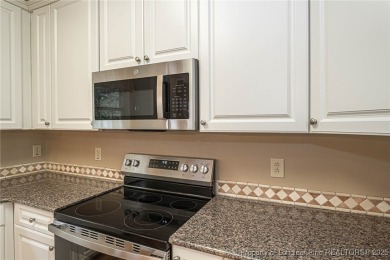 This gorgeous 2 story home on the golf course in Kings Grants on Kings Grant Golf and Country Club in North Carolina - for sale on GolfHomes.com, golf home, golf lot