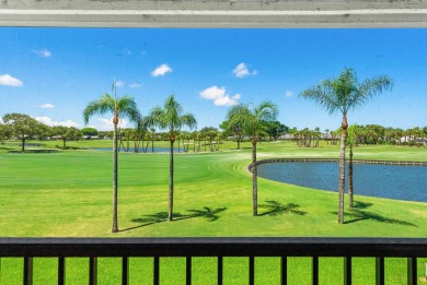 This spacious, sun-filled 2nd-floor condo showcases breathtaking on Hunters Run Golf and Country Club in Florida - for sale on GolfHomes.com, golf home, golf lot