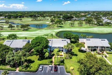 This spacious, sun-filled 2nd-floor condo showcases breathtaking on Hunters Run Golf and Country Club in Florida - for sale on GolfHomes.com, golf home, golf lot