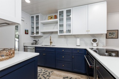 If you are looking for a beautifully finished, completely on Sapphire National Golf Club in North Carolina - for sale on GolfHomes.com, golf home, golf lot