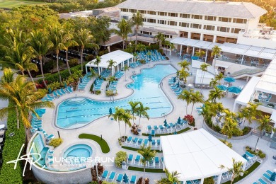 This spacious, sun-filled 2nd-floor condo showcases breathtaking on Hunters Run Golf and Country Club in Florida - for sale on GolfHomes.com, golf home, golf lot