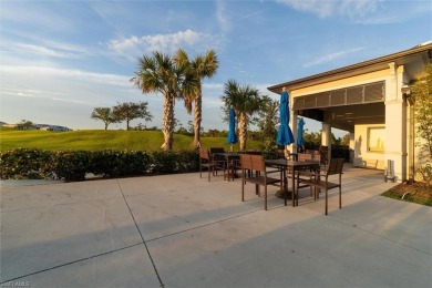 *GOLF MEMBERSHIP INCLUDED!!!* Great location across from on Heritage Landing Golf  in Florida - for sale on GolfHomes.com, golf home, golf lot