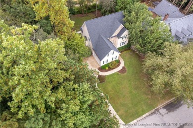 This gorgeous 2 story home on the golf course in Kings Grants on Kings Grant Golf and Country Club in North Carolina - for sale on GolfHomes.com, golf home, golf lot