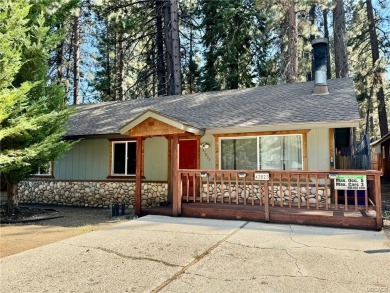 Cozy 3-Bedroom, 2-Bath Cabin in Lower Moonridge, Big Bear Lake
 on Big Bear Mountain Ski and Golf Resort in California - for sale on GolfHomes.com, golf home, golf lot