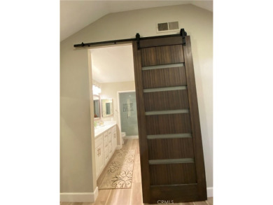 Welcome to this charming 2-story condo in the highly on Alta Vista Country Club in California - for sale on GolfHomes.com, golf home, golf lot
