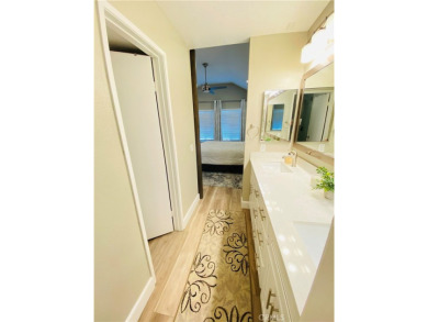 Welcome to this charming 2-story condo in the highly on Alta Vista Country Club in California - for sale on GolfHomes.com, golf home, golf lot