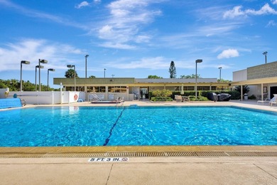 Newly painted, completely updated 1/1 unit with lake and golf on Vero Beach South Golf Course in Florida - for sale on GolfHomes.com, golf home, golf lot