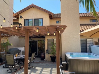 Welcome to this charming 2-story condo in the highly on Alta Vista Country Club in California - for sale on GolfHomes.com, golf home, golf lot