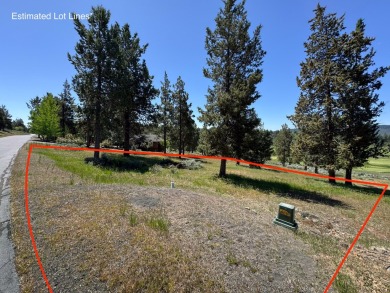 Located in the Running Y Resort this property sits just off of on Running Y Ranch Resort in Oregon - for sale on GolfHomes.com, golf home, golf lot