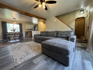 Charming Bungalow In Prime Location! Welcome to your beautifully on Harbor Links Golf Course in Oregon - for sale on GolfHomes.com, golf home, golf lot