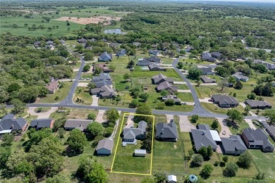 Investor & Project Seeker's Opportunity Knocks in Lake Kiowa on Lake Kiowa Golf Course in Texas - for sale on GolfHomes.com, golf home, golf lot