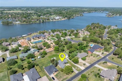 Investor & Project Seeker's Opportunity Knocks in Lake Kiowa on Lake Kiowa Golf Course in Texas - for sale on GolfHomes.com, golf home, golf lot
