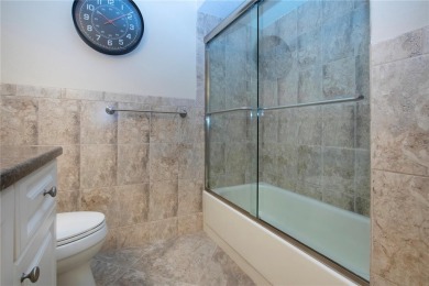 Squeaky clean and priced to sell!   Pet friendly and leasing is on Village Green Golf Club of Sarasota in Florida - for sale on GolfHomes.com, golf home, golf lot