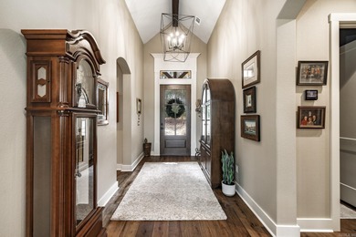 Effortless living at 12 Pizarro Dr.  This newly constructed home on Isabella Golf Course  in Arkansas - for sale on GolfHomes.com, golf home, golf lot