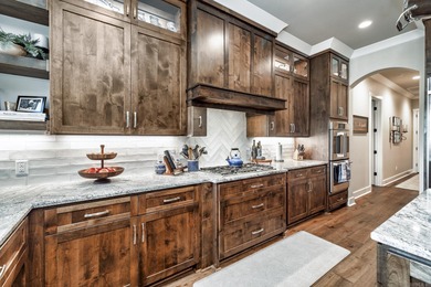 Effortless living at 12 Pizarro Dr.  This newly constructed home on Isabella Golf Course  in Arkansas - for sale on GolfHomes.com, golf home, golf lot