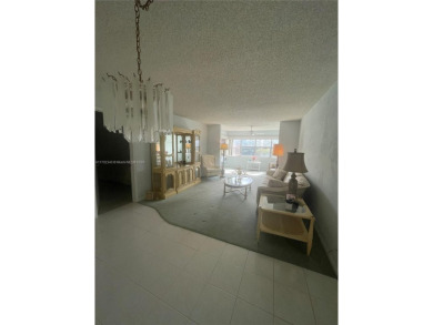 Lovely and well maintained, extended FIRST FLOOR 1/1.5 unit with on Sunrise Lakes Phase III in Florida - for sale on GolfHomes.com, golf home, golf lot