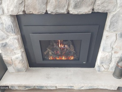 Beautifully Renovated Townhouse overlooking Woodloch Springs on Woodloch Springs Country Club in Pennsylvania - for sale on GolfHomes.com, golf home, golf lot