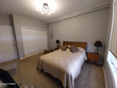 Beautifully Renovated Townhouse overlooking Woodloch Springs on Woodloch Springs Country Club in Pennsylvania - for sale on GolfHomes.com, golf home, golf lot