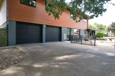 Mid Century Modern Home on Smoky Hill Country Club Hays KS on Smoky Hill Country Club in Kansas - for sale on GolfHomes.com, golf home, golf lot