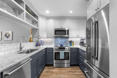 Gorgeous Racquet Club townhome with breathtaking marsh and creek on The Seabrook Island Club in South Carolina - for sale on GolfHomes.com, golf home, golf lot