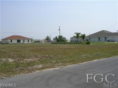 Here is your opportunity to own a 3 lot site in the growing area on Burnt Store Golf Club in Florida - for sale on GolfHomes.com, golf home, golf lot