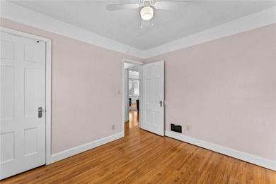 Charming and well-maintained 3-bed, 2-bath home on a spacious on Soldiers Memorial Field Golf Course in Minnesota - for sale on GolfHomes.com, golf home, golf lot