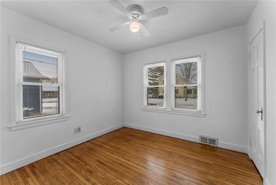 Charming and well-maintained 3-bed, 2-bath home on a spacious on Soldiers Memorial Field Golf Course in Minnesota - for sale on GolfHomes.com, golf home, golf lot