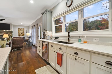 101 Hanning Drive, Fairfield Glade, TN Overlooking the 16th on Heatherhurst Golf Course in Tennessee - for sale on GolfHomes.com, golf home, golf lot