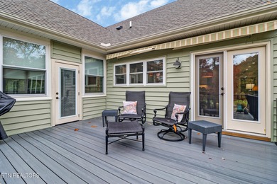 101 Hanning Drive, Fairfield Glade, TN Overlooking the 16th on Heatherhurst Golf Course in Tennessee - for sale on GolfHomes.com, golf home, golf lot