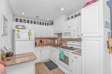 Do you want to live on VACATION full time or have a fabulous on Prestwick Country Club in South Carolina - for sale on GolfHomes.com, golf home, golf lot