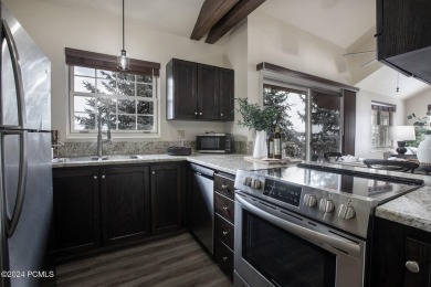 Looking for a great investment or resort-like living?  This home on Homestead Golf Club and Resort in Utah - for sale on GolfHomes.com, golf home, golf lot
