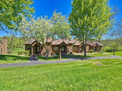 For Sale: Charming 2 Bed, 2 Bath Galena Golf Villa with Course on Eagle Ridge Inn and Resort in Illinois - for sale on GolfHomes.com, golf home, golf lot