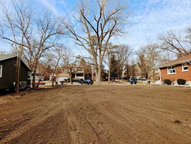 It's here! A ready-to-build property in a PRIME Clarendon Hills on Hinsdale Golf Club in Illinois - for sale on GolfHomes.com, golf home, golf lot