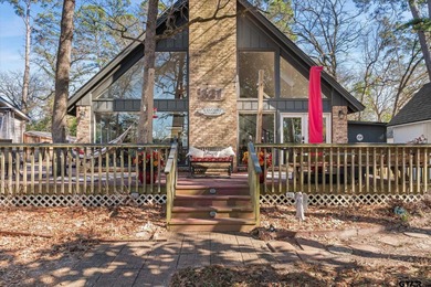 Would you enjoy your morning coffee with a lake view?  Is a home on Hide-A-Way Lake Golf Course in Texas - for sale on GolfHomes.com, golf home, golf lot