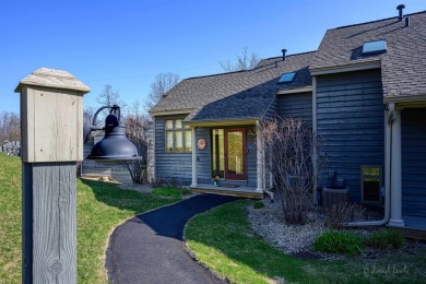 Beautifully appointed 2 bed, 2 bath end-unit Valleywood Golf on Eagle Ridge Inn and Resort in Illinois - for sale on GolfHomes.com, golf home, golf lot