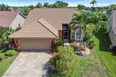 Bright & inviting, this PRIVATE OASIS is calling you home to on Cross Creek Country Club in Florida - for sale on GolfHomes.com, golf home, golf lot