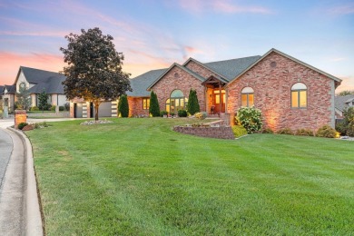 Welcome to 4807 Rolling Hills. This almost 3,700 sq ft home on Fremont Hills Country Club in Missouri - for sale on GolfHomes.com, golf home, golf lot